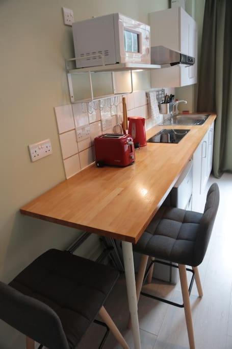 Cosy Chic Studio In King'S Cross Londen Buitenkant foto