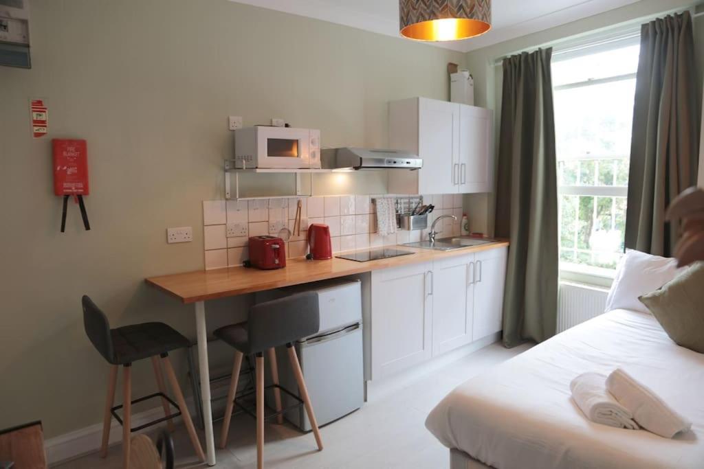 Cosy Chic Studio In King'S Cross Londen Buitenkant foto